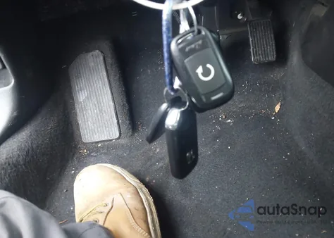 2021 Honda Accord Lx z USA, uszkodzony, nr VIN 1HGCV1F16MA005838